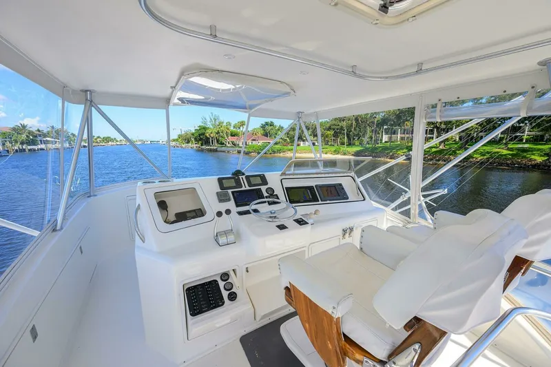 Slide: The Image of Ocean Yachts 50 SUMMEREBLE -Flybridge 2004 Ocean Yachts 50 SUMMEREBEL - 7652868