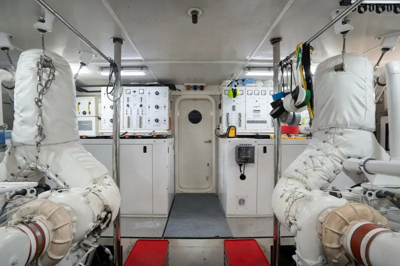 Slide: The Image of Princess LY106 2004 - 5097597