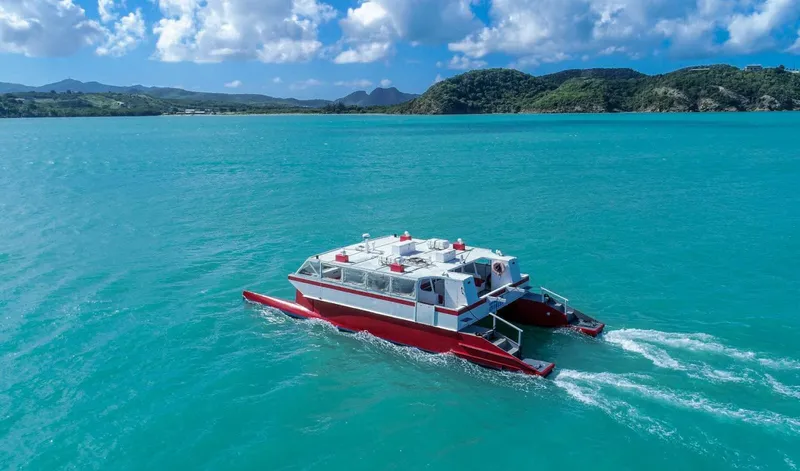 The Image of ON HER WAY - 4758611