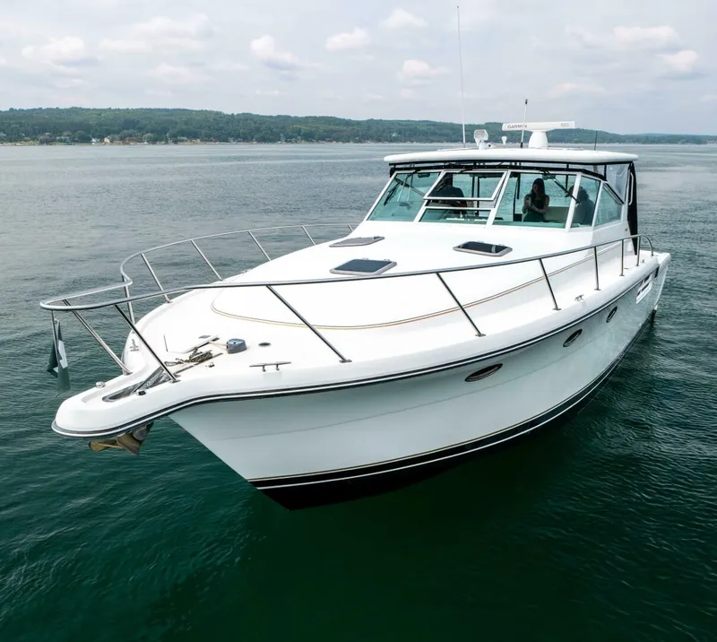 Slide: The Image of Tiara 4100 Open 2002 - 4758682