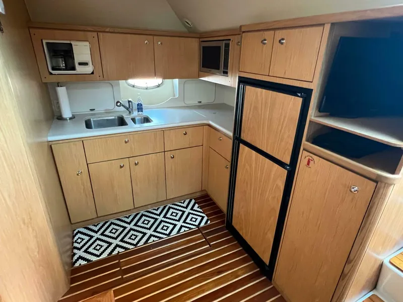 Slide: The Image of Tiara 4100 Open 2002 - 4758683