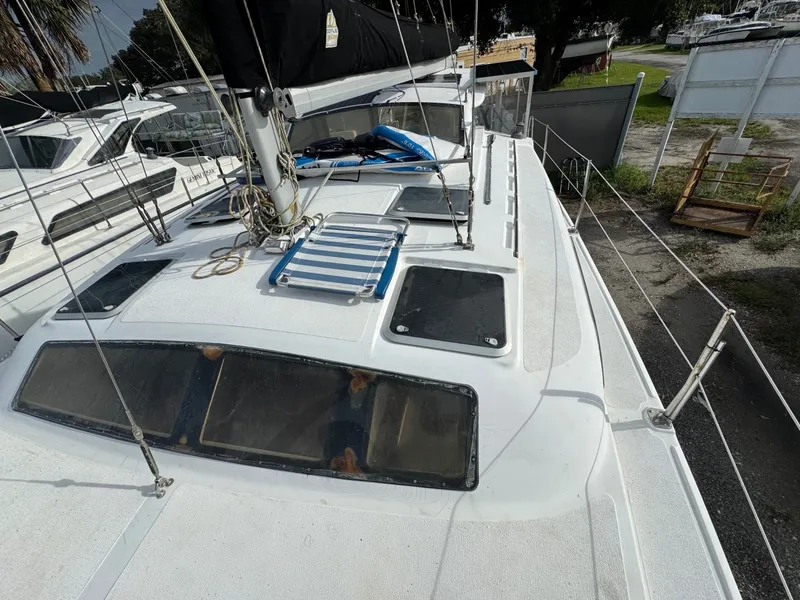 Slide: The Image of Used Sail Catamaran for sale 2010 PERFORMANCE CRUISING Gemini 105Mc - NIRVANA - 4895441