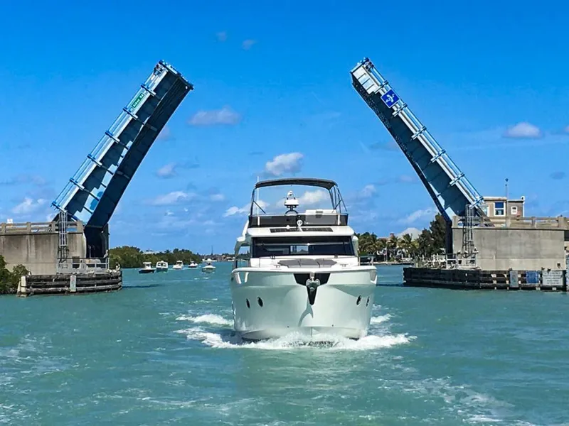 Slide: The Image of Greenline 45 Fly 2020 - 4943144