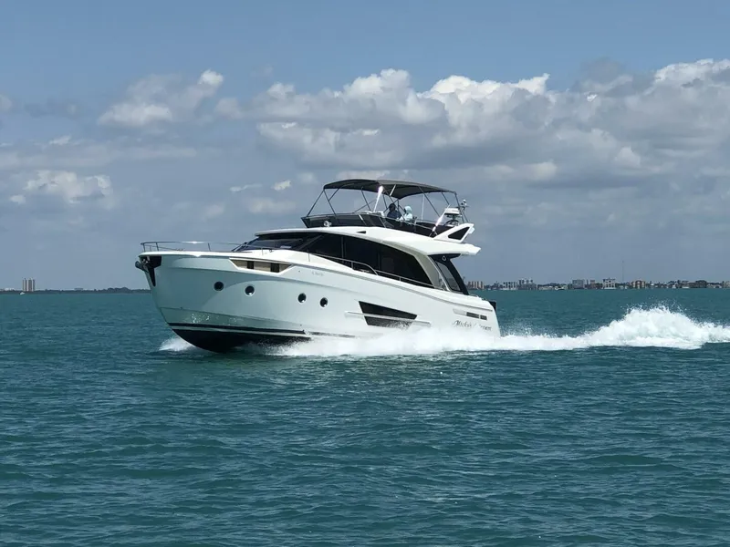 Slide: The Image of Greenline 45 Fly 2020 - 4943147