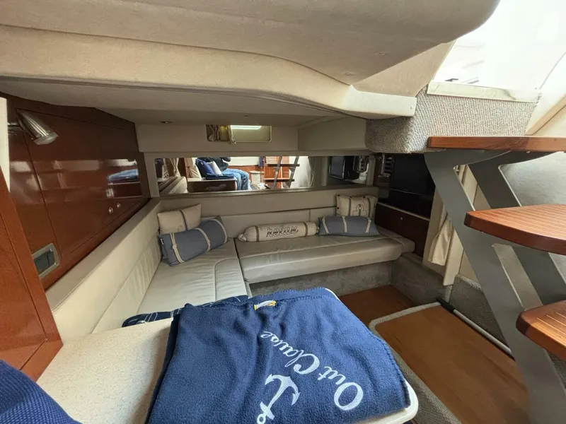 Slide: The Image of Sea Ray SUNDANCER 350 2009 - 4763439