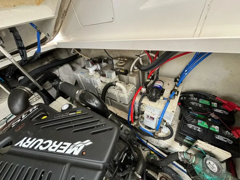 Slide: The Image of Sea Ray SUNDANCER 350 2009 - 4763452