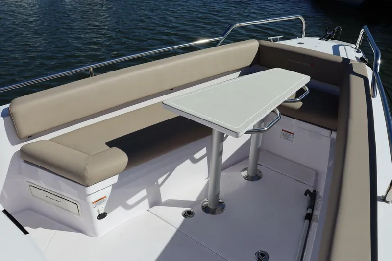 Slide: The Image of Axopar 28 CABIN 2023 - 4777954