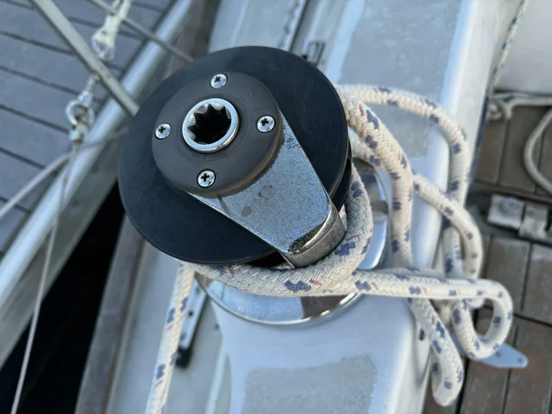 Slide: The Image of Sadler 34 1985 - 4764815