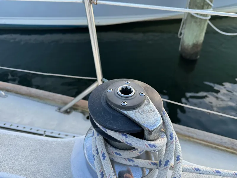 Slide: The Image of Sadler 34 1985 - 4764817