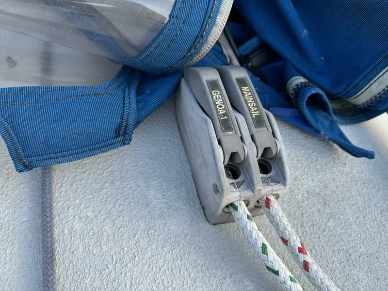 Slide: The Image of Sadler 34 1985 - 4764823