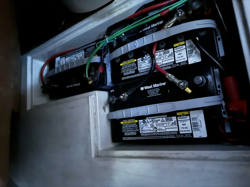 Slide: The Image of Sadler 34 1985 - 4764836