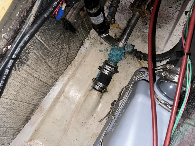 Slide: The Image of Sadler 34 1985 - 4764839