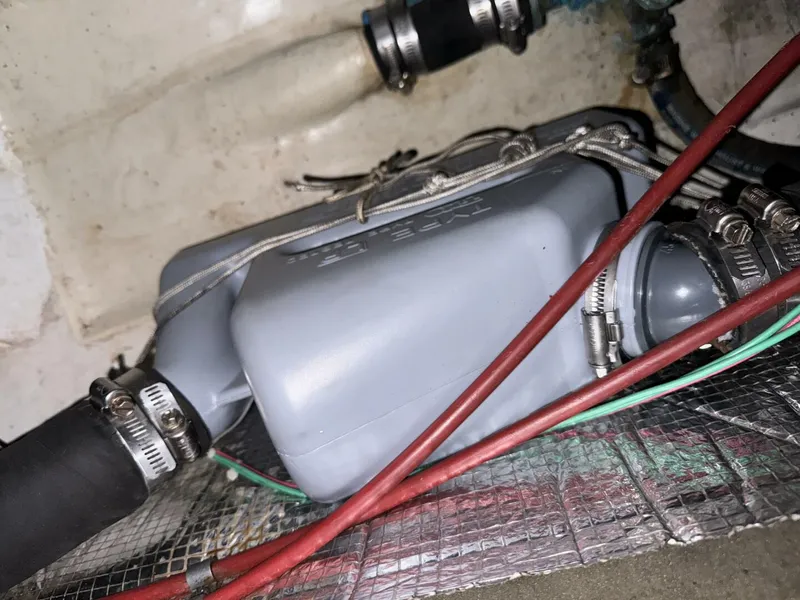 Slide: The Image of Sadler 34 1985 - 4764840