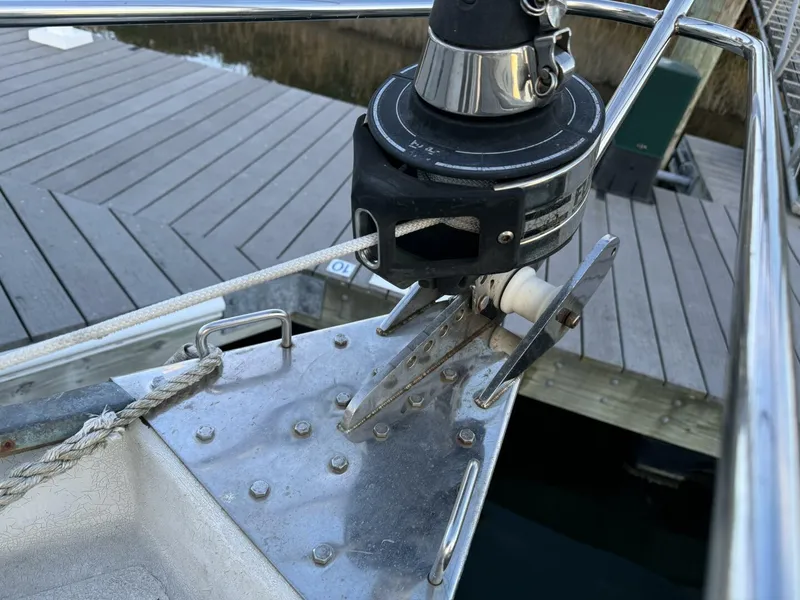 Slide: The Image of Sadler 34 1985 - 4764805