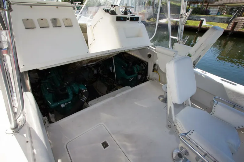 Slide: The Image of Lazzara Yachts 28 Aura Tournament 1997 - 4769929