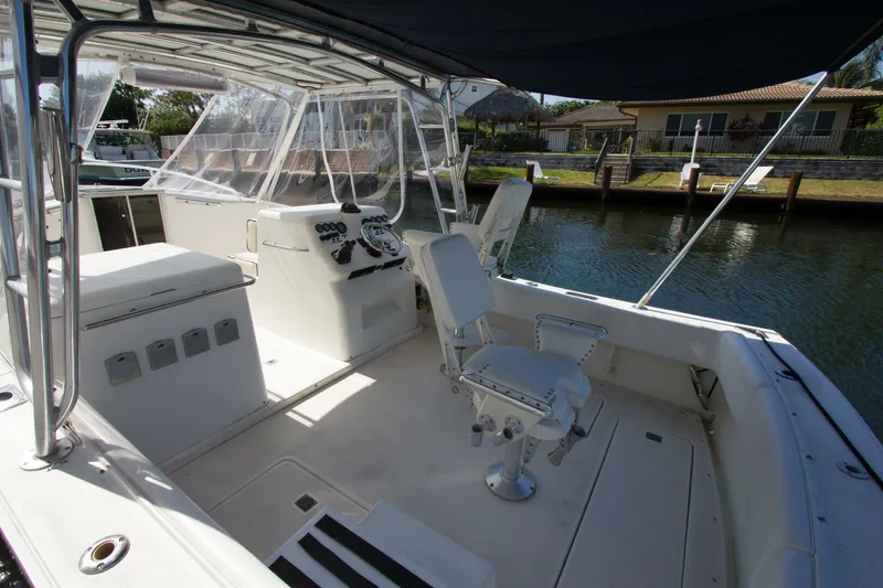 Slide: The Image of Lazzara Yachts 28 Aura Tournament 1997 - 4769923