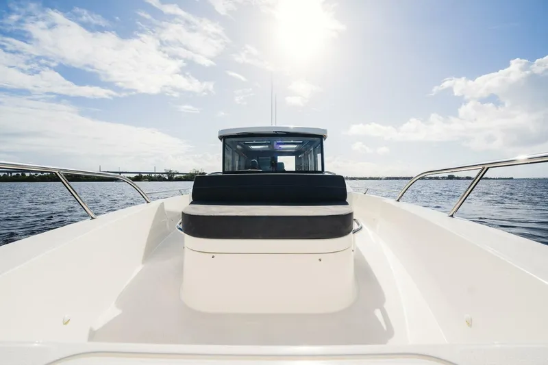 Slide: The Image of Nimbus C-11 2021 - 4766197