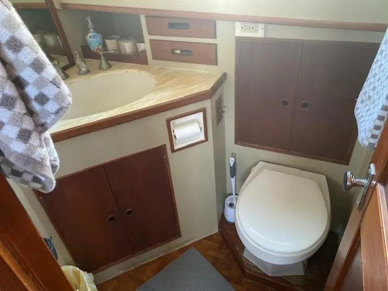 Slide: The Image of Master Head - 4766437