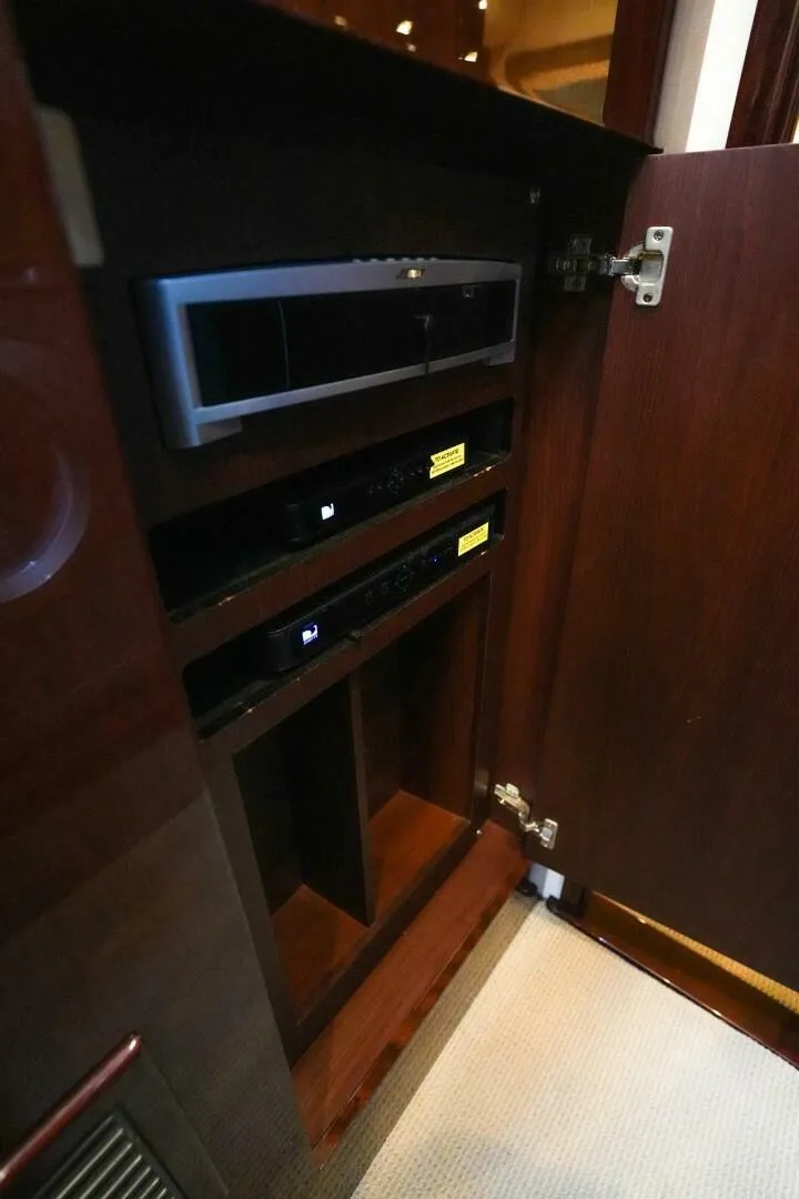 Slide: The Image of Sea Ray 610 Sundancer 2013 - 4769843