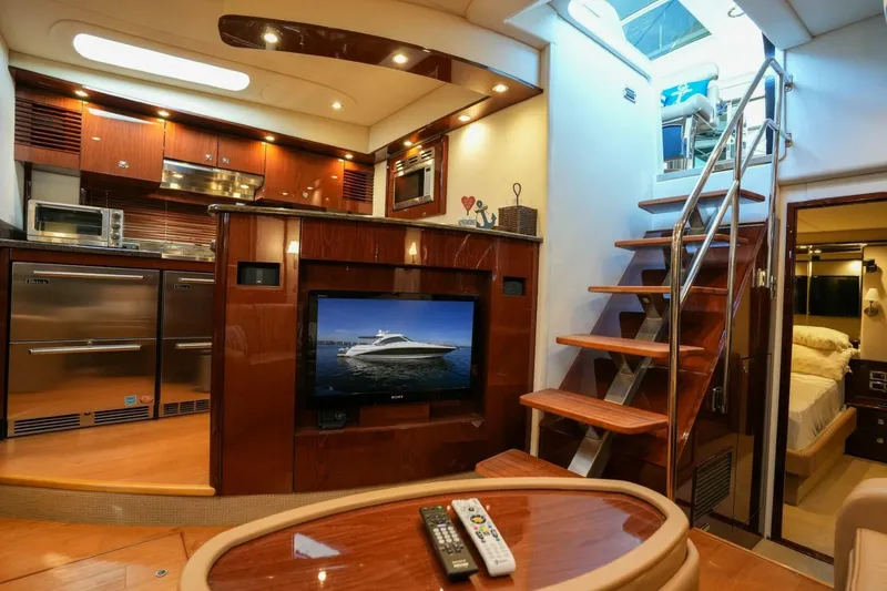 Slide: The Image of Sea Ray 610 Sundancer 2013 - 4769858