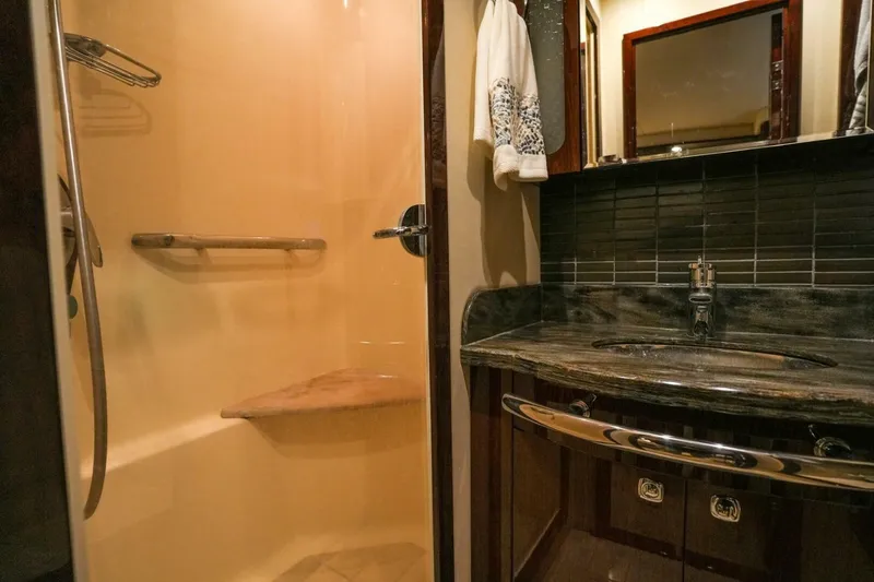 Slide: The Image of Sea Ray 610 Sundancer 2013 - 4769846