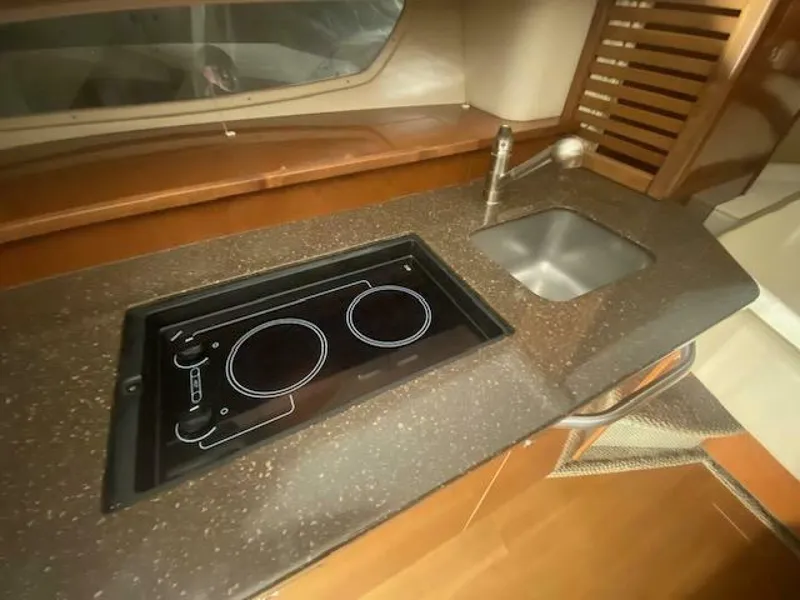 Slide: The Image of Sea Ray 370 Sundancer 2012 - 4767451