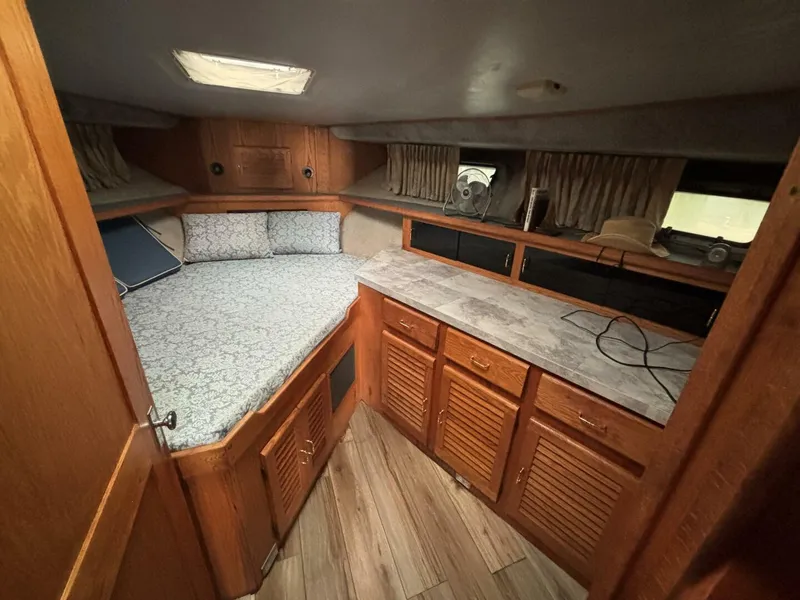 Slide: The Image of 1988 Silverton Convertible - 5864641