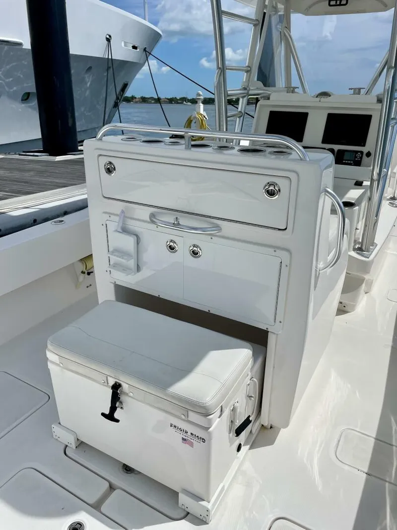 Slide: The Image of Invincible Open Fisherman 2020 - 4777613