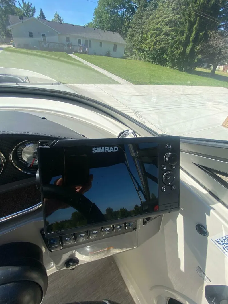 Slide: The Image of Stingray 21 Stingray 2017 - 4768855