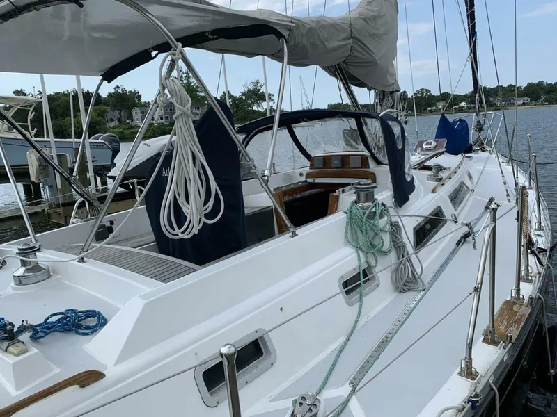 Slide: The Image of Hylas 44 1990 - 5102020