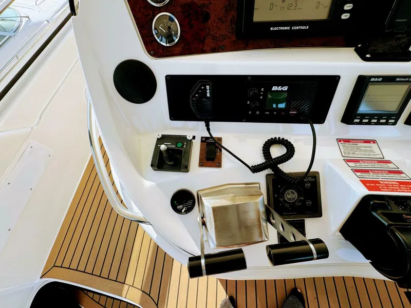 Slide: The Image of Sea Ray 480 Sedan Bridge 1998 - 4771127