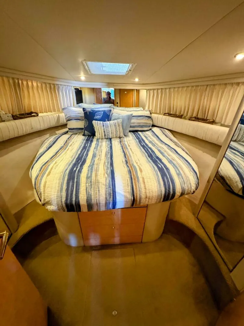 Slide: The Image of Sea Ray 480 Sedan Bridge 1998 - 4771153