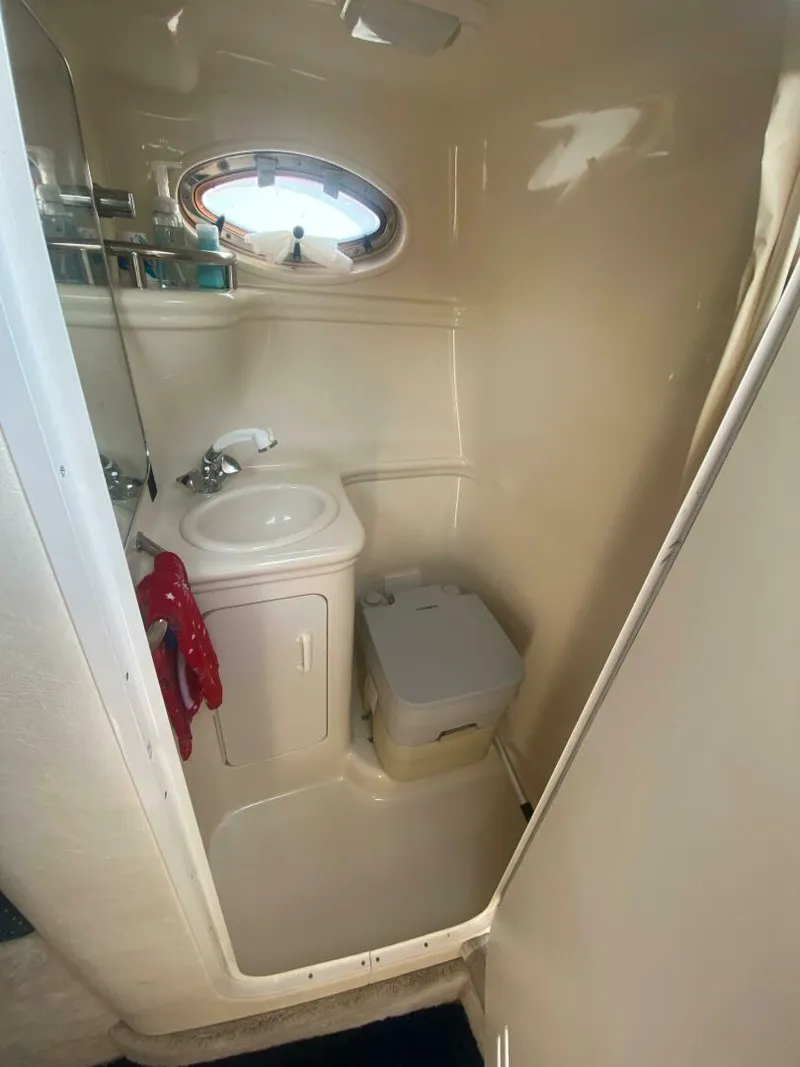 Slide: The Image of Sea Ray 260 Sundancer 2000 - 4771200