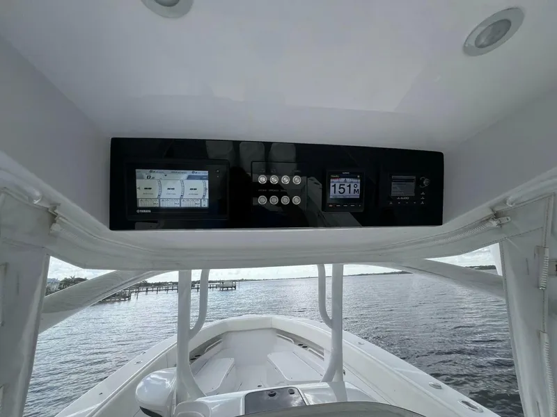 Slide: The Image of Helm Station Overhead Electronics - 4772120