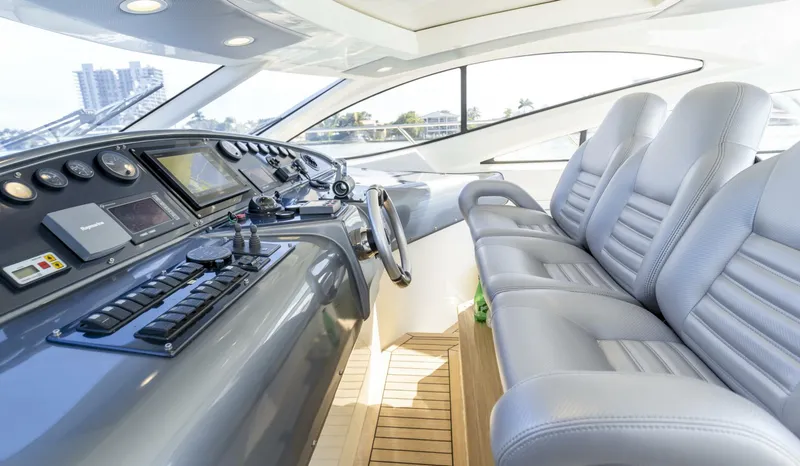 Slide: The Image of Astondoa 53 Open 2005 - 4772818