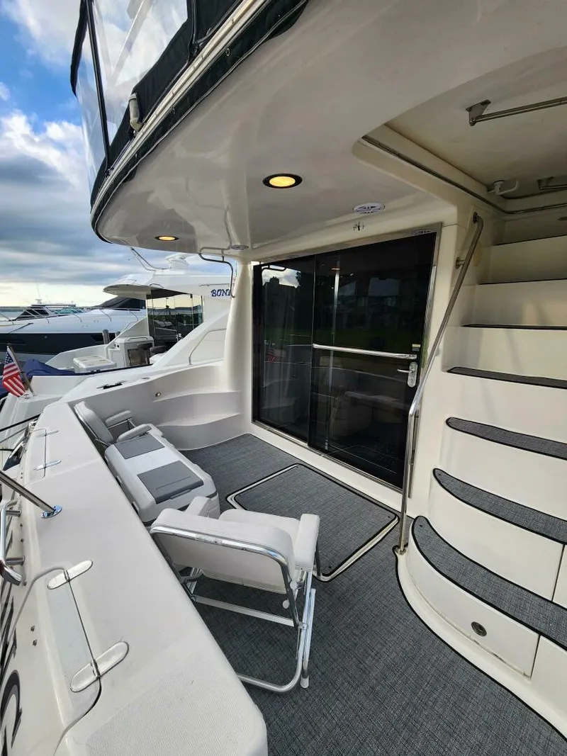 Slide: The Image of Sea Ray 54 Cockpit Motor Yacht 2001 - 4773912