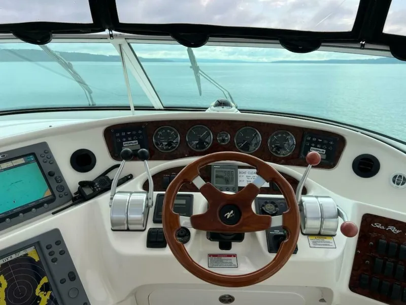Slide: The Image of Sea Ray 54 Cockpit Motor Yacht 2001 - 4773904