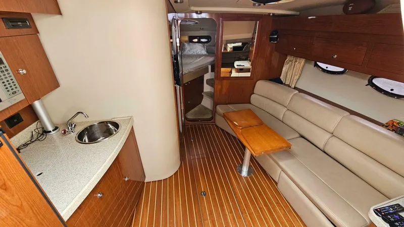 Slide: The Image of Regal 3760 Commodore 2007 - 4774569