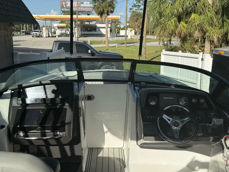 Slide: The Image of Monterey 24 2018 - 4775969