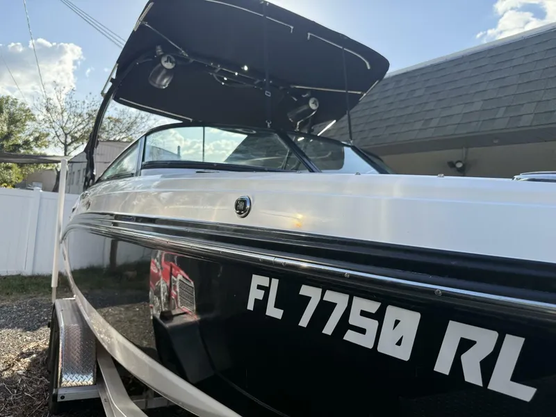 Slide: The Image of Monterey 24 2018 - 4775957