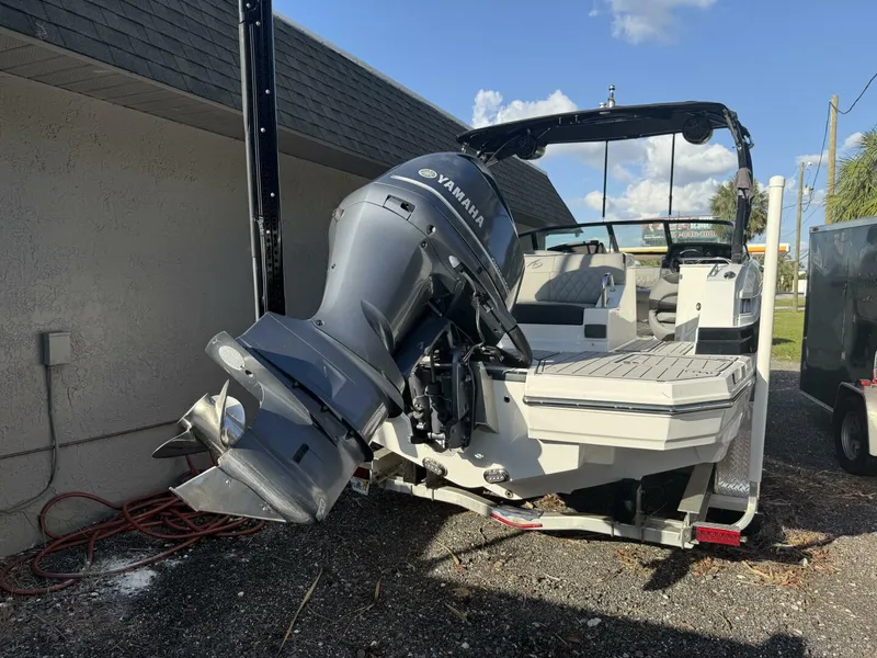 Slide: The Image of Monterey 24 2018 - 4775960