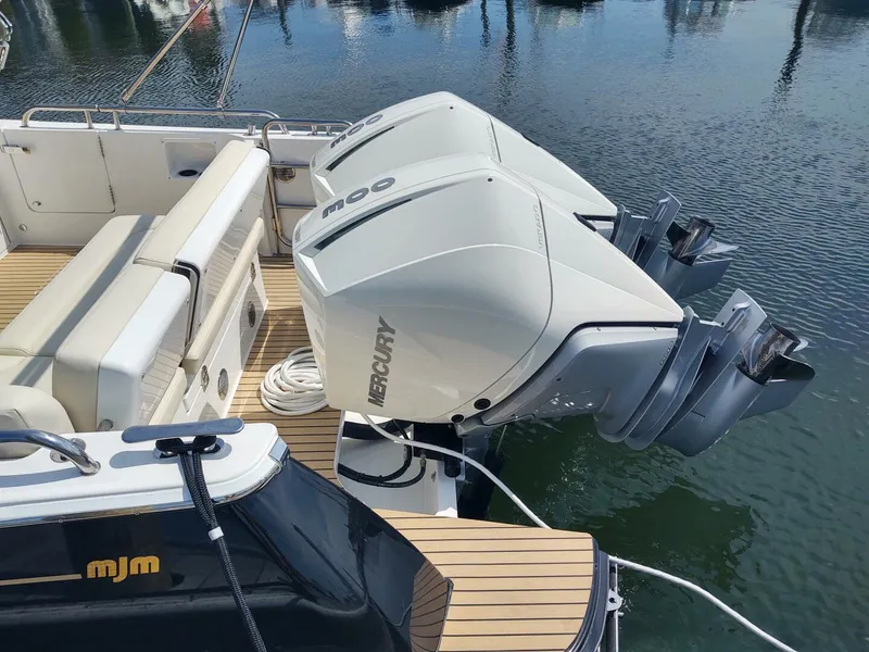 Slide: The Image of MJM 3 2022 - 4776076