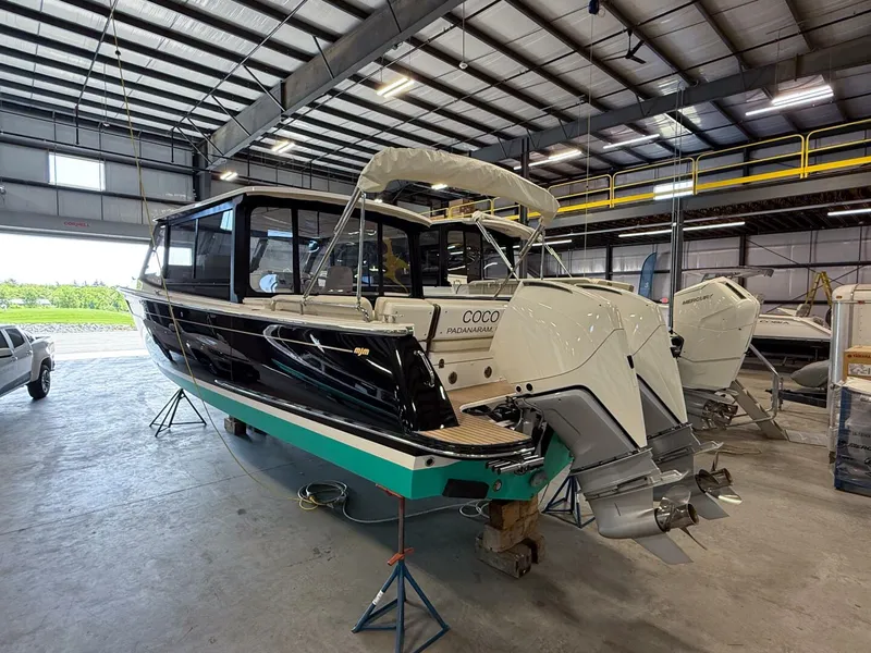 Slide: The Image of MJM 3 with new engines 2022 - 5359442