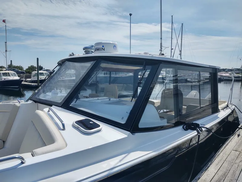 Slide: The Image of MJM 3 with new engines 2022 - 4776072