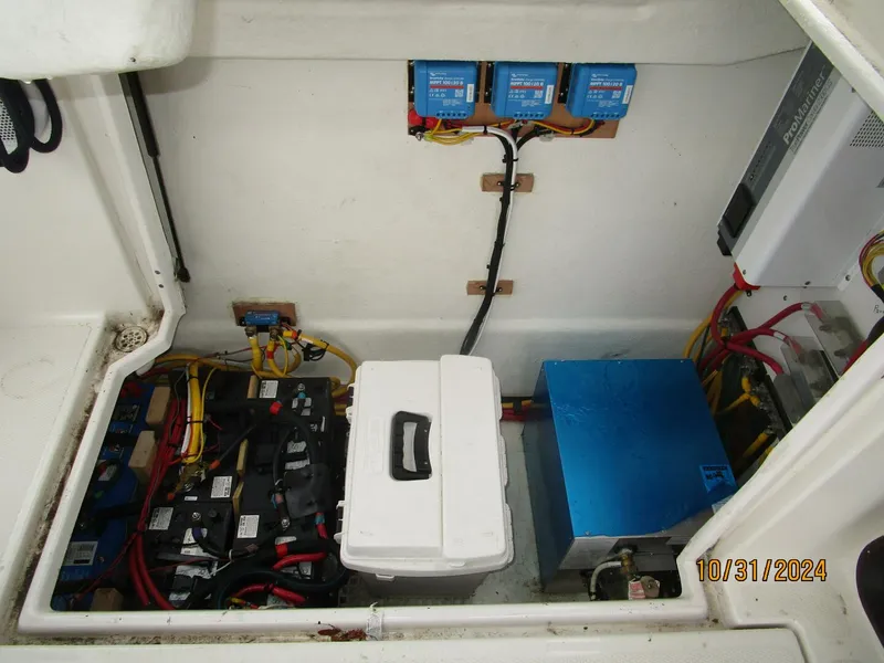 Slide: The Image of 29' Ranger Tugs cockpit port locker - 4776101