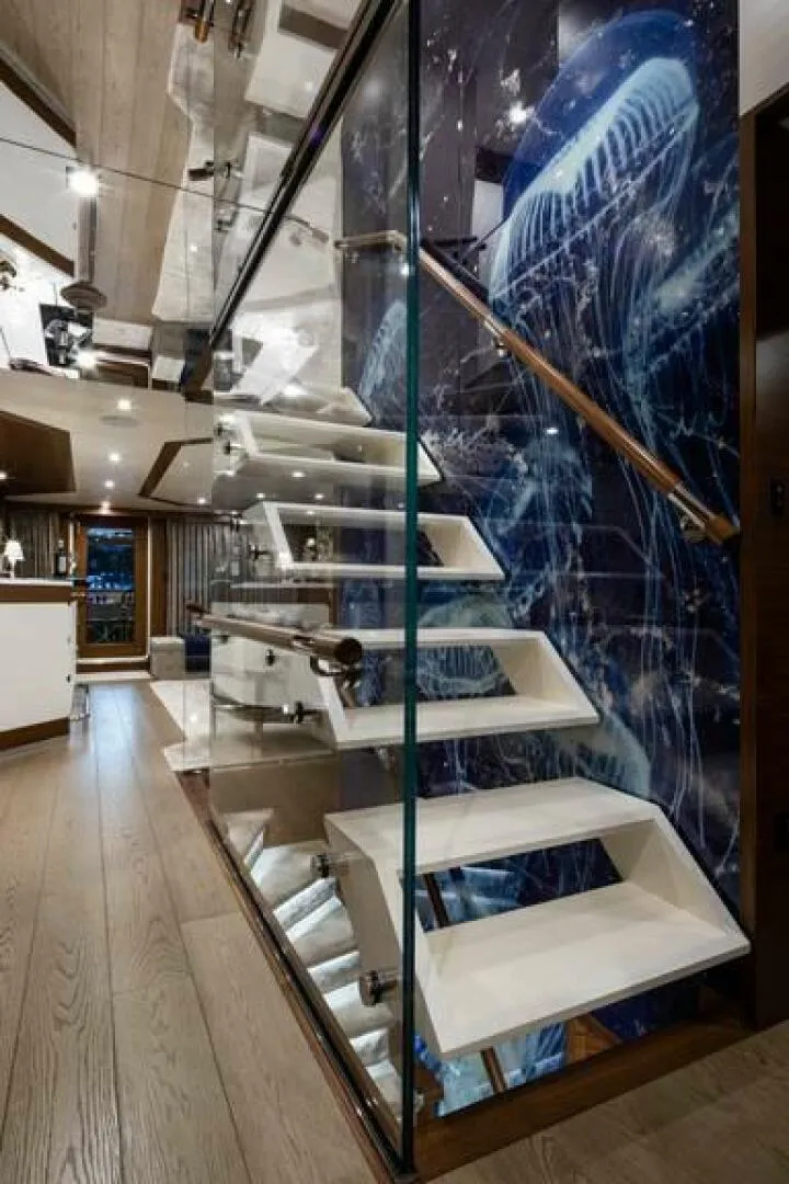 Slide: The Image of Burger 104 Motor Yacht 2017 - 4778047