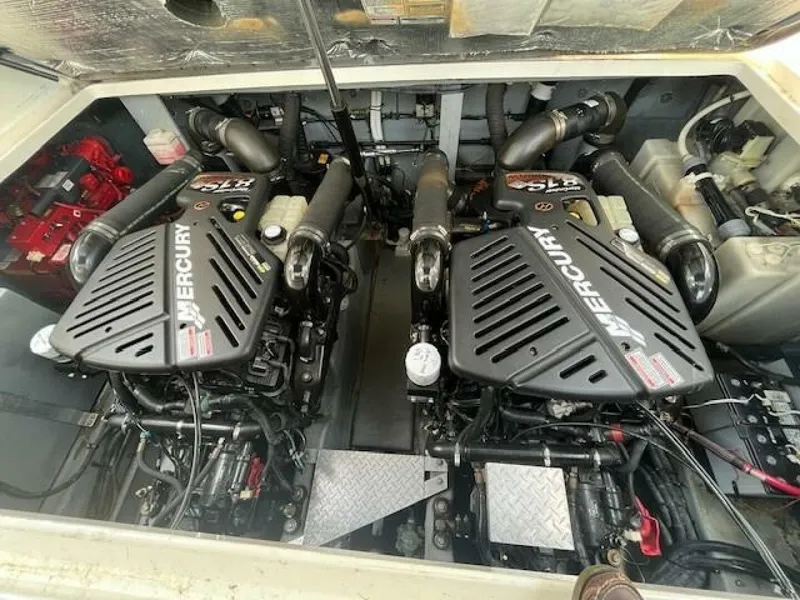 Slide: The Image of Sea Ray 360 Sundancer 2002 - 4778133