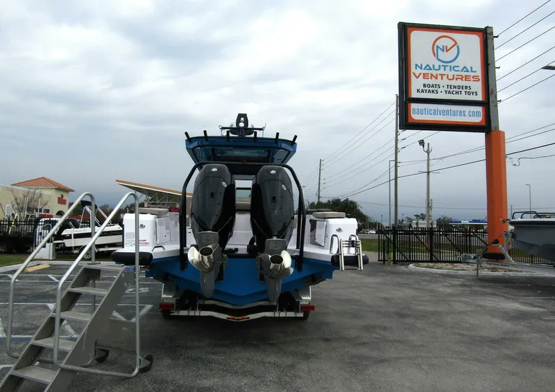 Slide: The Image of Axopar 37 Sun Top 2024 - 5283163