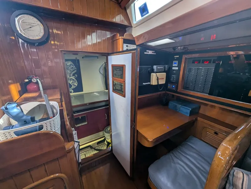 Slide: The Image of Tayana 55 1989 - 4778506