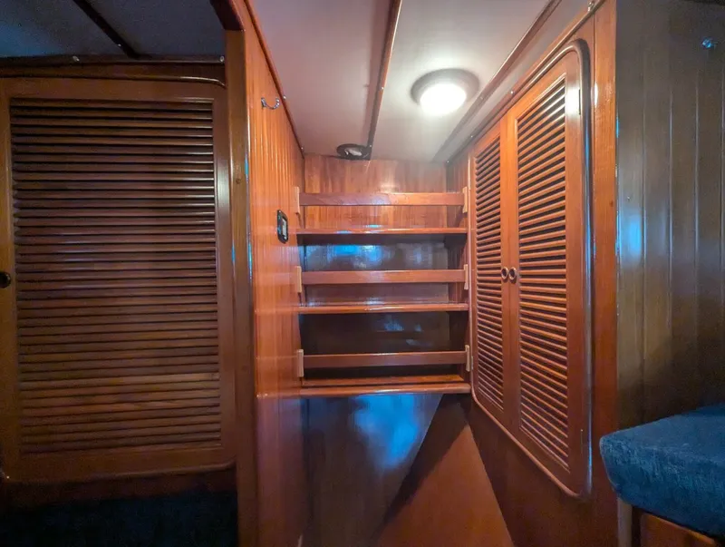 Slide: The Image of Tayana 55 1989 - 4778519